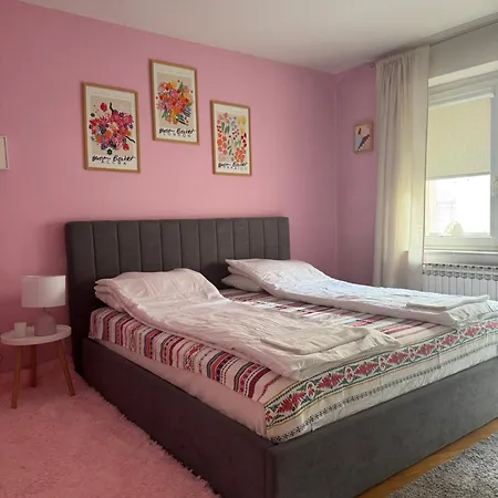 Old Town Ferhadija Apartments